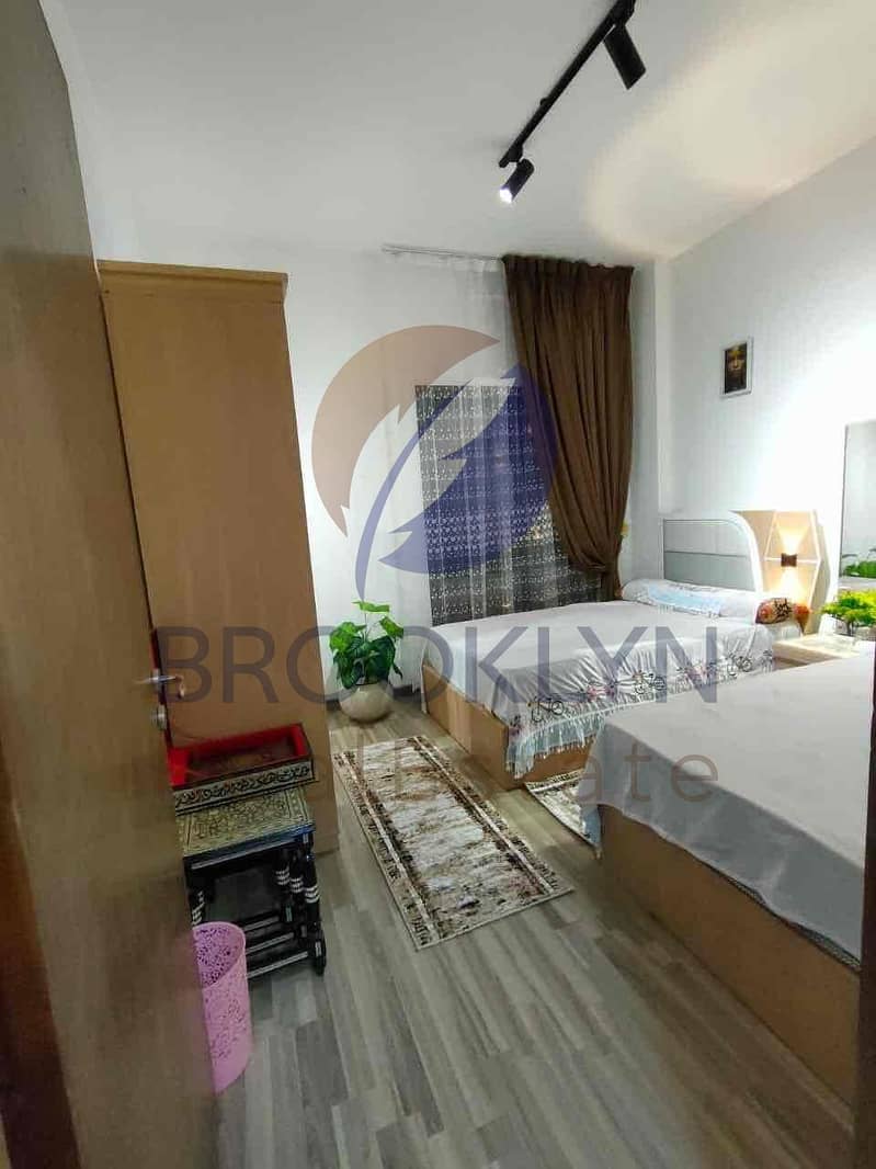 6 f0271a5f-94bb-41d9-b690-2e2529fe9fa3. jpg