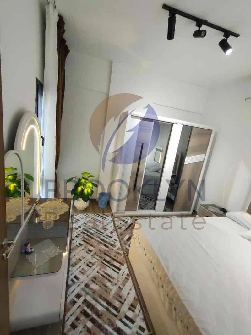 21 cbcbe18c-d344-499b-aa67-c652664b3198. jpg