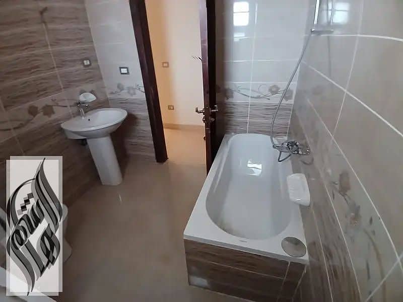 6 599631199_122159822642628546_761952652200298026_n. jpeg