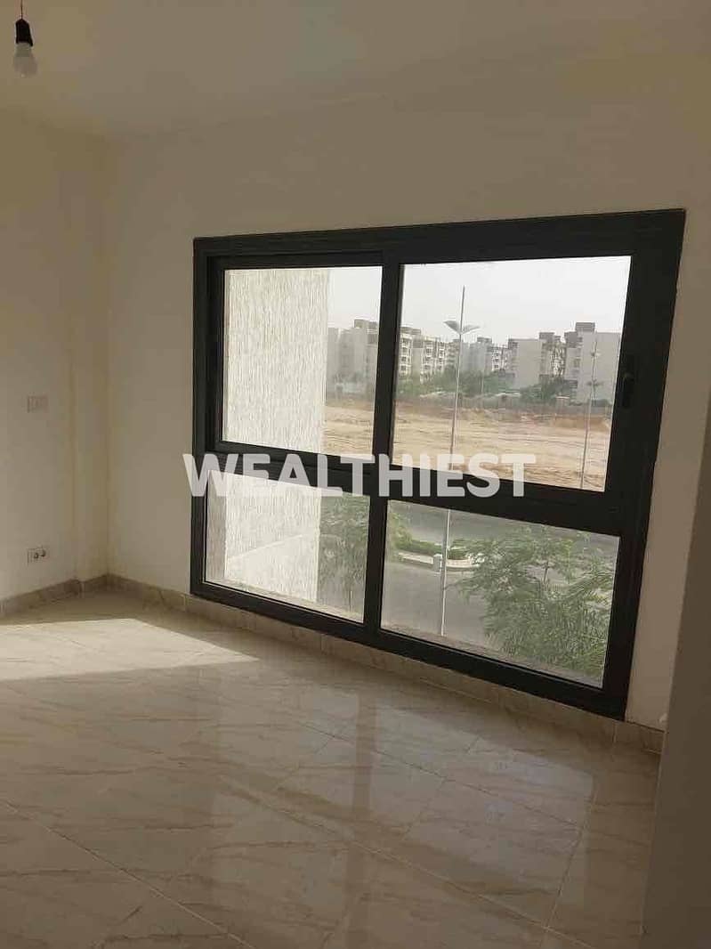 9 8286171d-5465-4cd6-b06c-f5a352a6bbc0. jpg