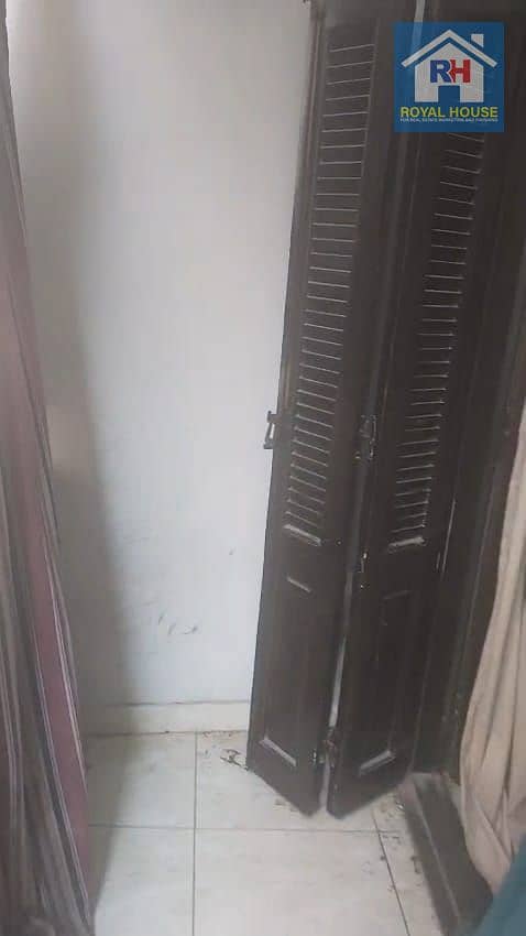 7 d04ba581-5d28-435c-a6c9-ea27cf513629. jpg