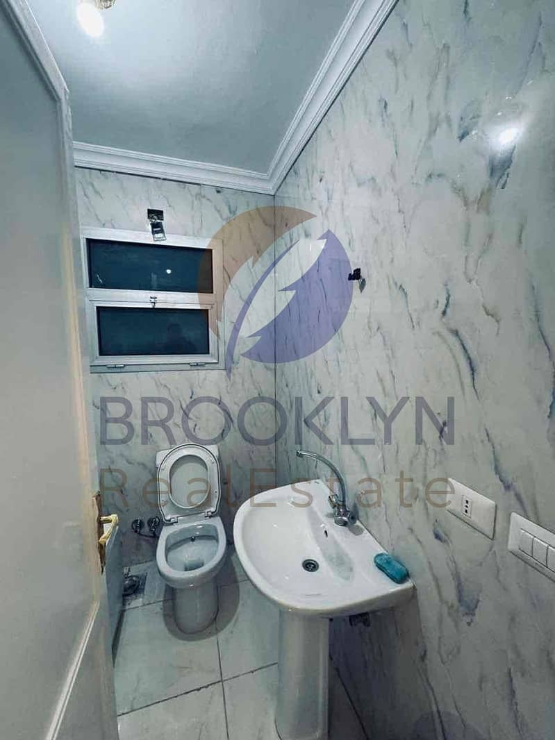 10 997ae0e0-a88d-4c28-9cbc-ca3c7fd1fc1b. jpg