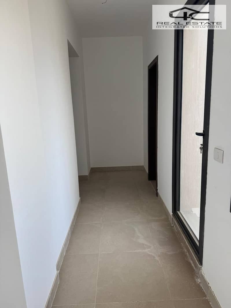 10 WhatsApp Image 2026-01-25 at 2.35. 46 PM. jpeg