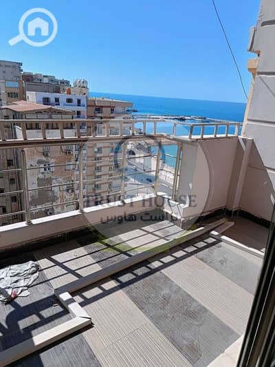 فلیٹ 3 غرف نوم للايجار في لوران، الإسكندرية - WhatsApp Image 2025-12-29 at 16.24. 59 (17). jpeg