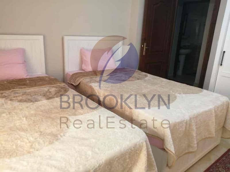 8 9e3c9e78-b4bd-488e-b9ff-5f4289c55800. jpg