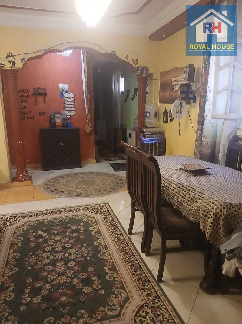 2 a6772dd2-7f40-41d1-aa9d-b2a90ffbc2d8. jpg