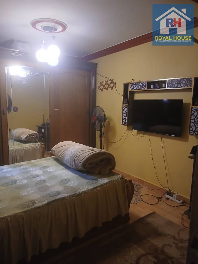 4 0ce74a1a-8d2d-4010-beaa-c34099439086. jpg