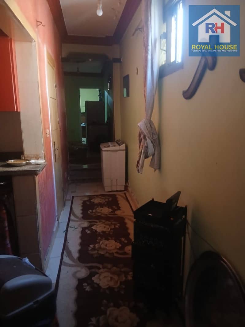 9 d6a50b9e-43e5-470c-b721-5d0e17bf9919. jpg