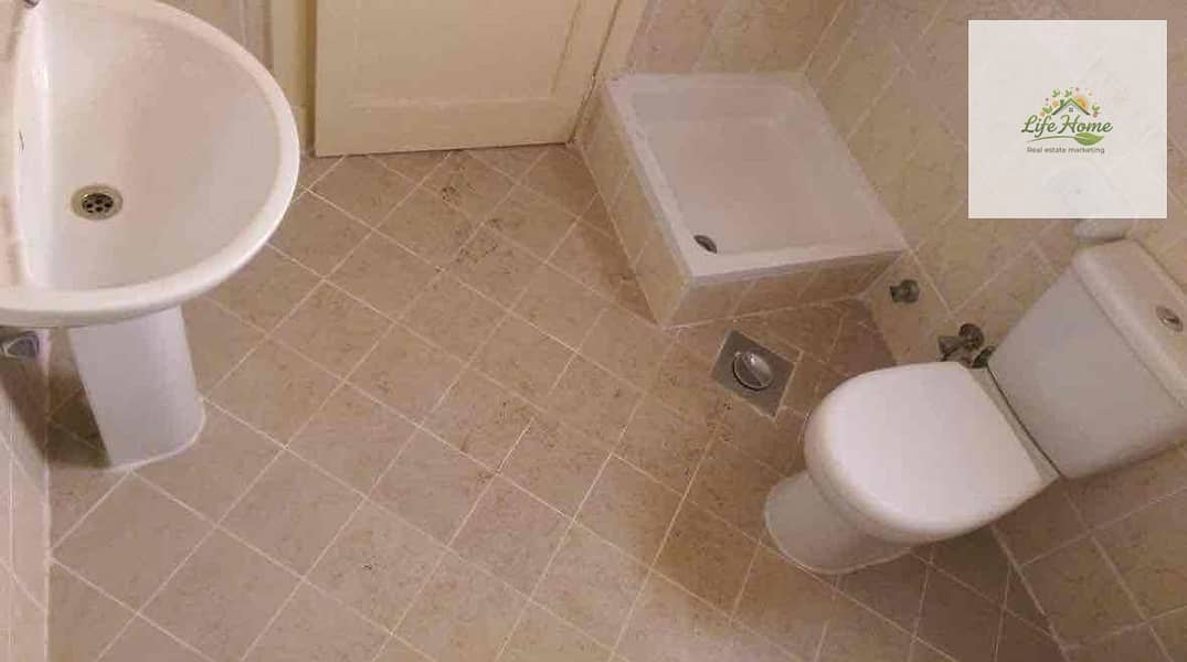 2 2418045b-de22-480e-9fbf-a17affed4b18. jpg