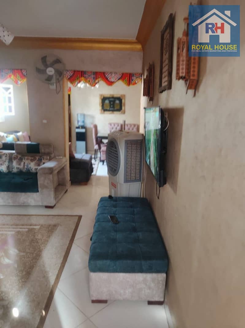 9 493b3666-70d8-4e94-91c0-71a93493b3e2. jpg