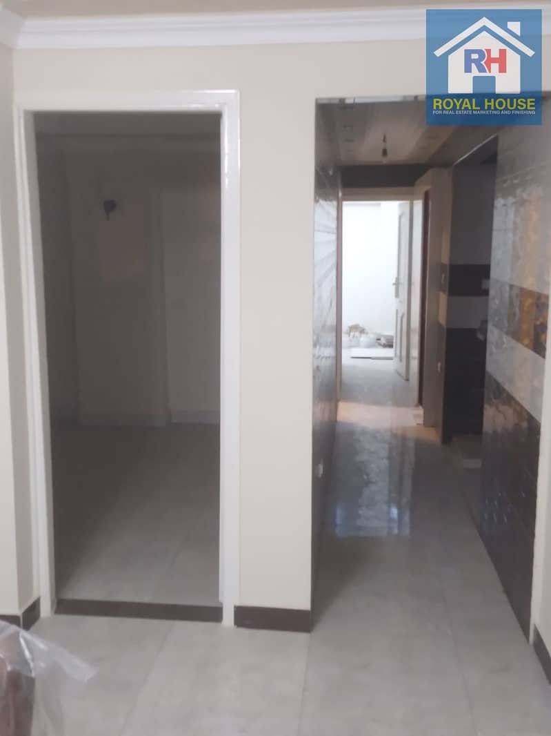 14 140af43b-73ae-4e7f-bde0-53eb98df3ac1. jpg