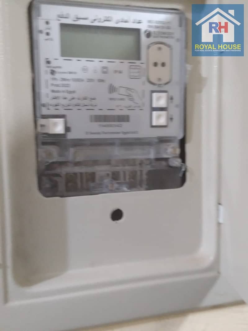 20 7051e64f-b9f7-4962-96ab-6f7f0f76bff9. jpg