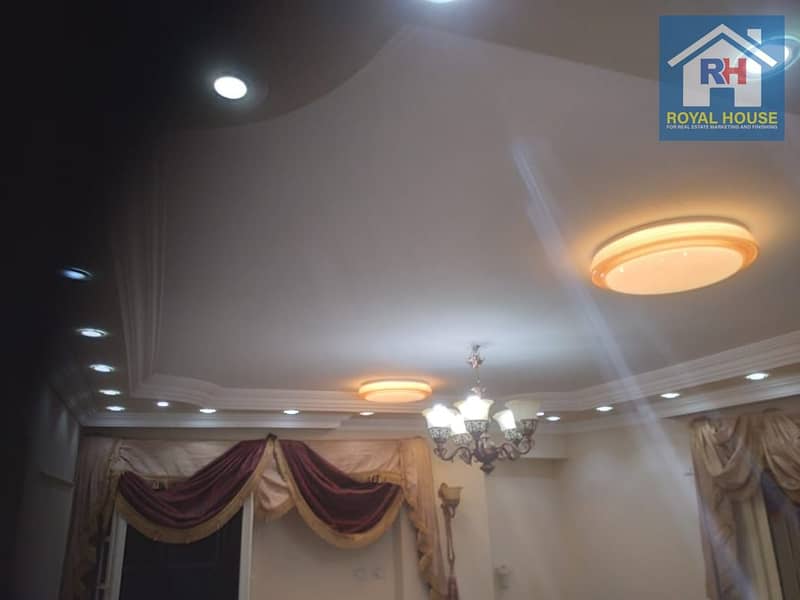 32 ca02f2e6-7d72-4190-9c9c-4e0d6f3ab7e9. jpg