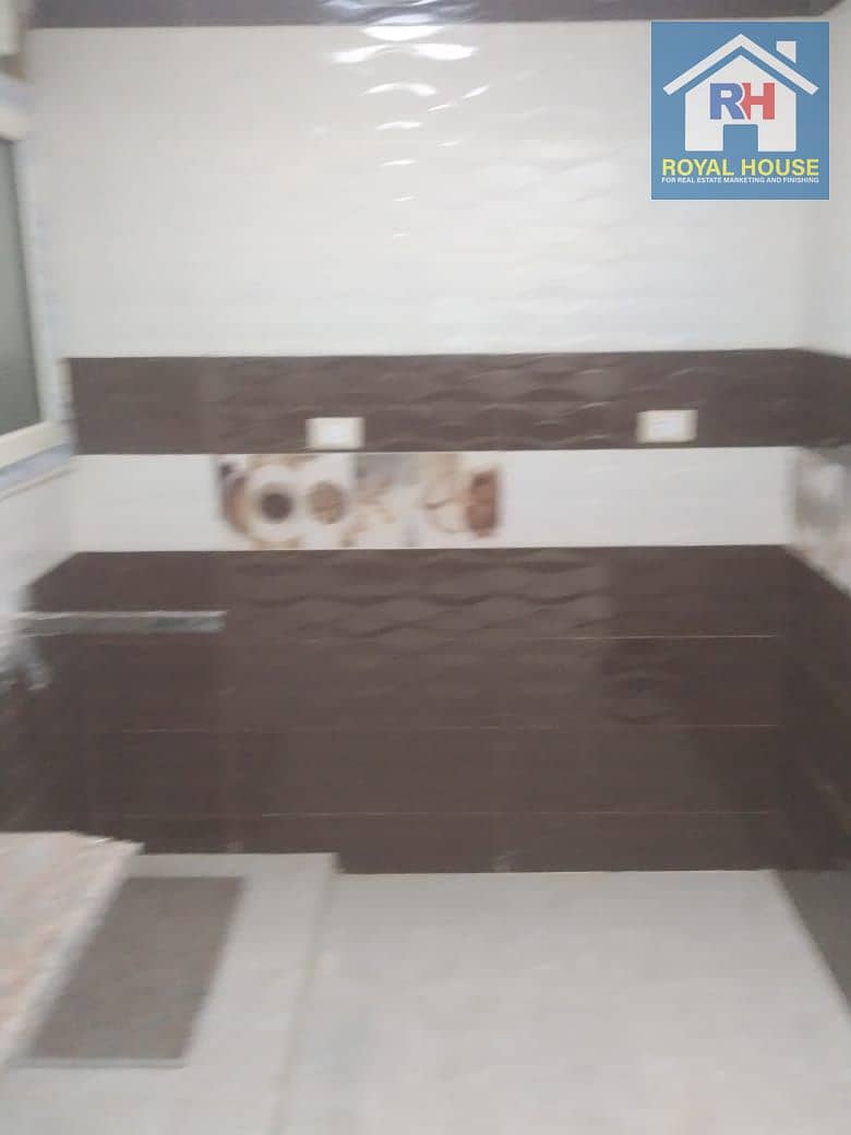 35 ce95bc00-f118-446a-840e-4de954e5c795. jpg