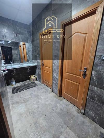 مکتب  للايجار في مدينة نصر، القاهرة - دور كامل مرخص ٦٠٠م للايجار مصطفي النحاس الرئيسي