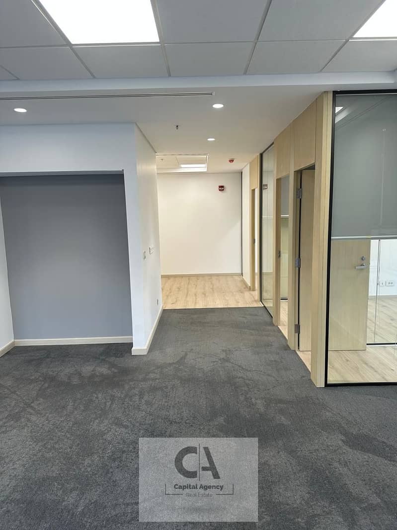 3 3b5169d7-e26e-4e67-b390-891edd0e0604. jpg