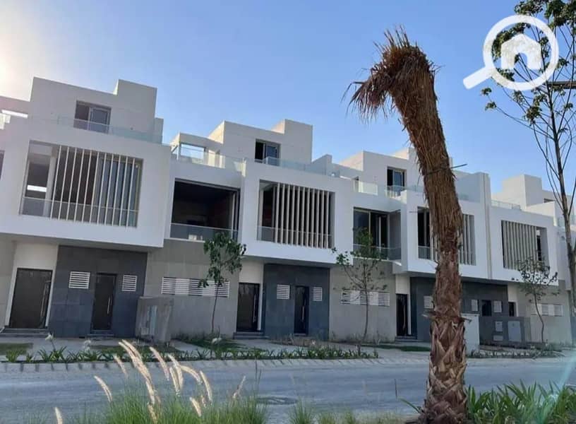 8 WhatsApp Image 2024-09-28 at 4.58. 40 PM (1). jpeg