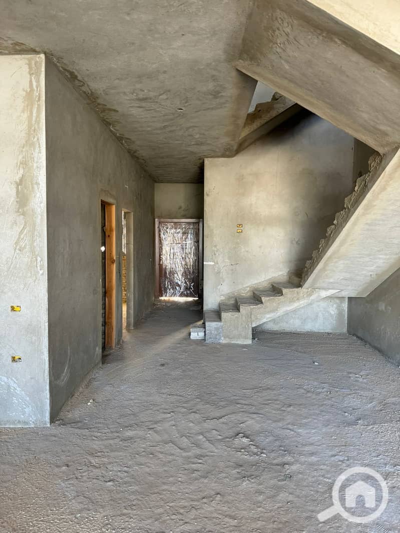 8 WhatsApp Image 2024-08-18 at 16.49. 29_15f7f949. jpg