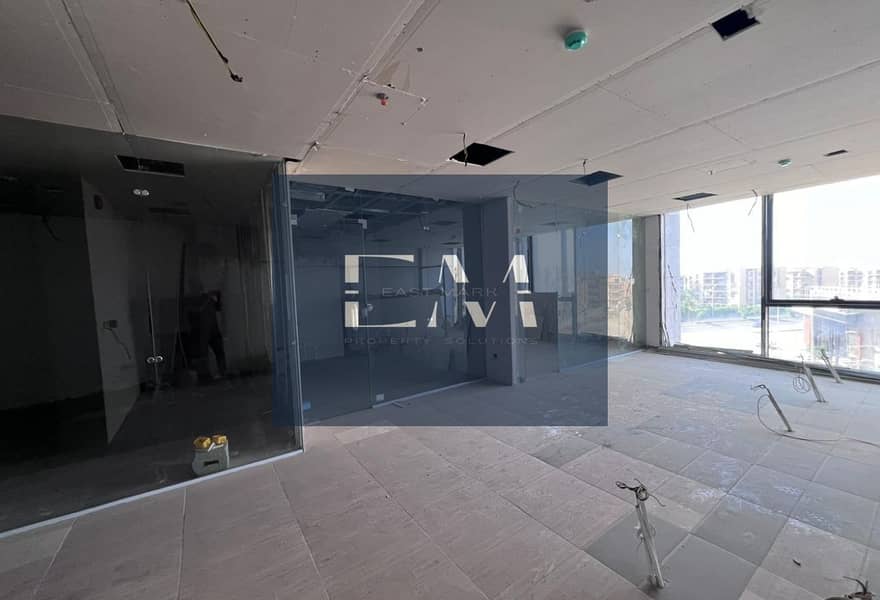 3 22a5b993-1993-489c-bf6f-2f0c748beaa6. jpg