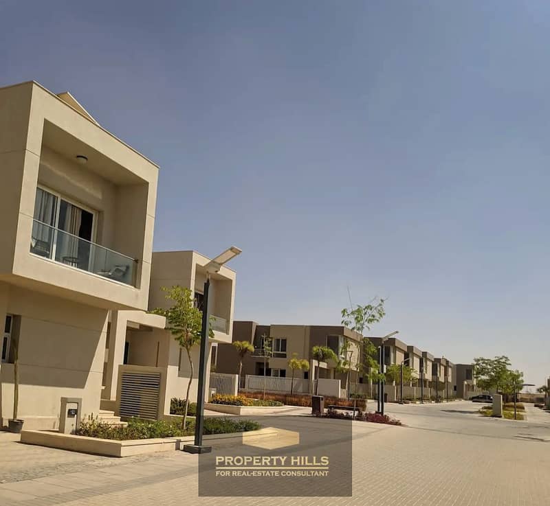 12 e97f5f98-ef39-4e22-87e7-e9bd7a649a0c. jpeg