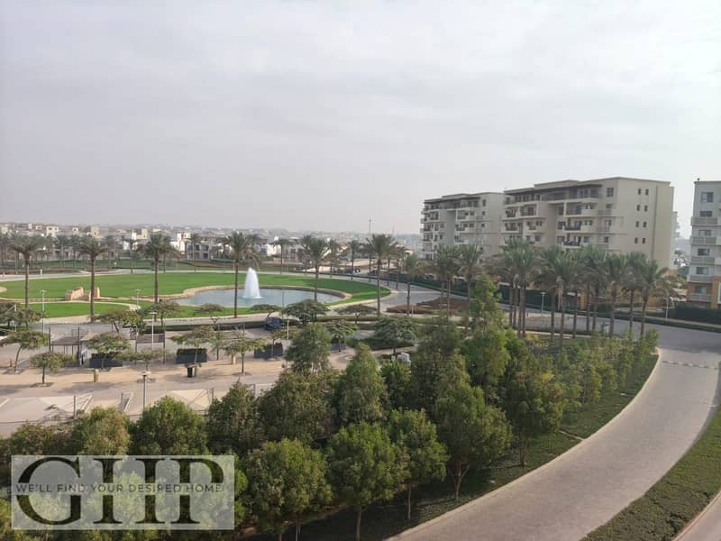 10 f98c2a01-6863-4380-a188-34d9098e5923. jpg