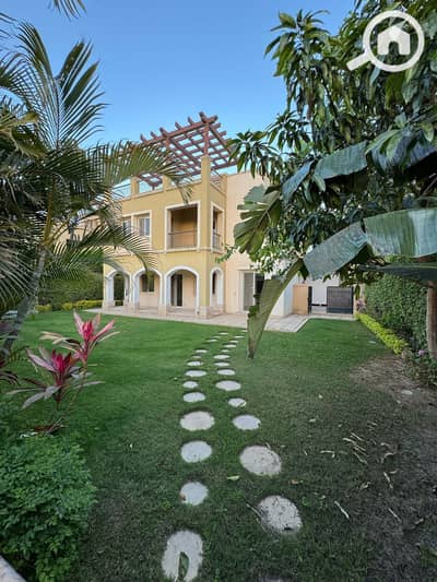 فیلا 6 غرف نوم للبيع في القاهرة الجديدة، القاهرة - WhatsApp Image 2025-12-10 at 1.03. 11 PM. jpeg