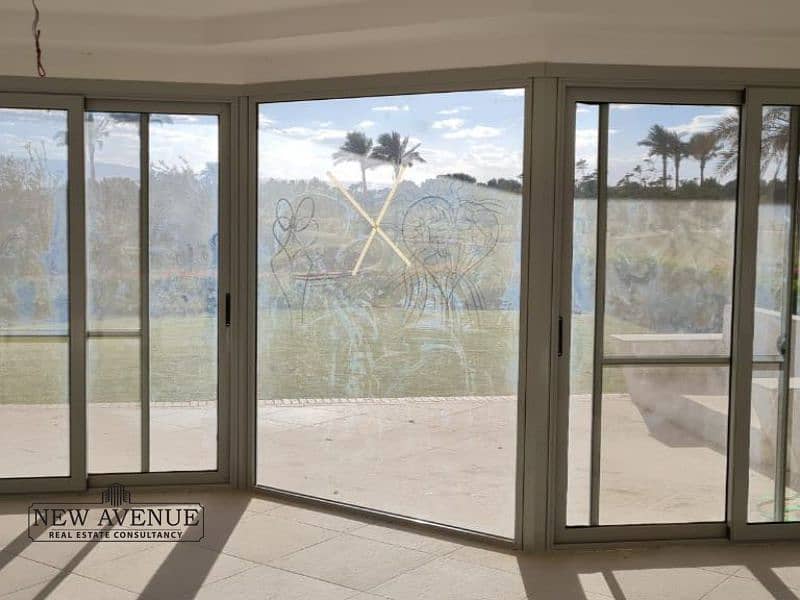 3 fbad8765-7cfa-4e75-803e-887b52602c46. jpg