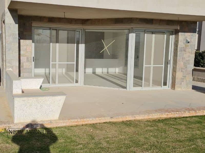 4 67188e5b-79db-4843-a33f-d19c35aa177b. jpg