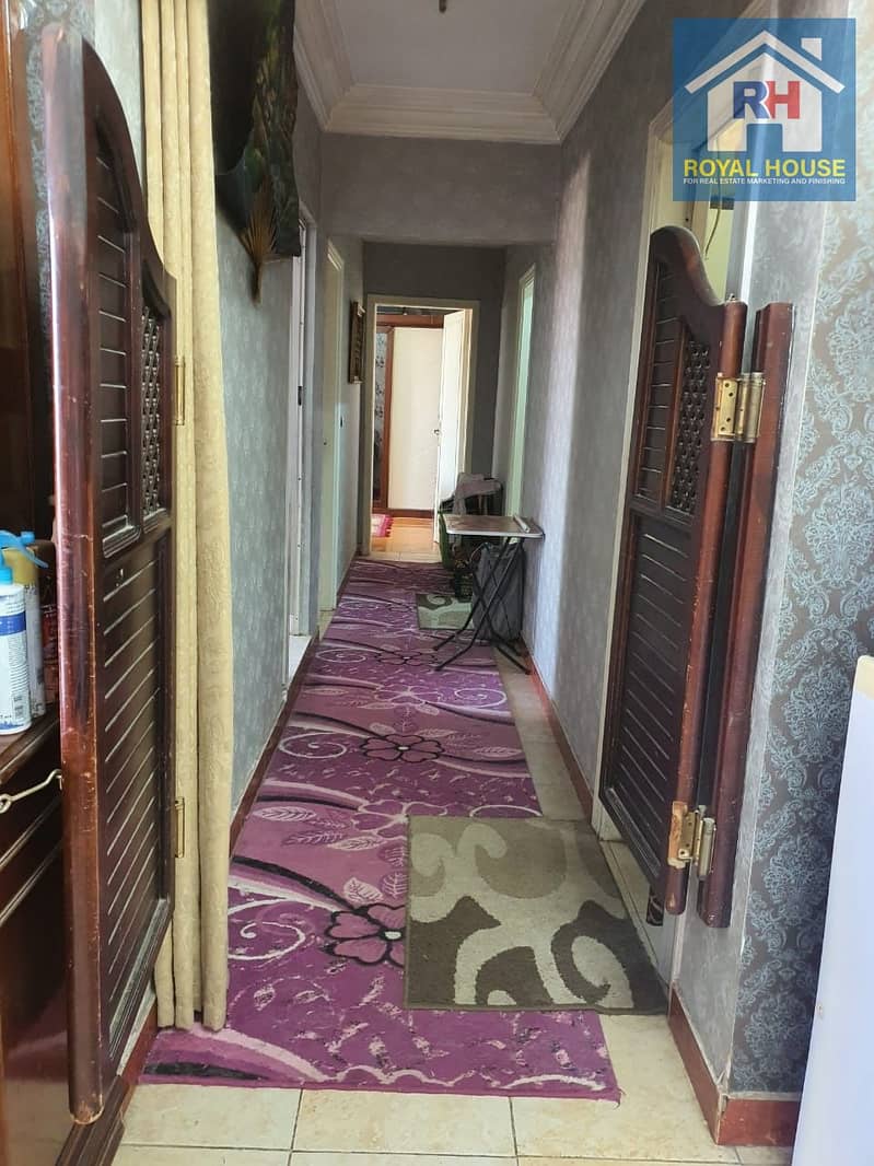 4 6ceea13a-1a17-4250-a6a2-0d2a523e6a22. jpg