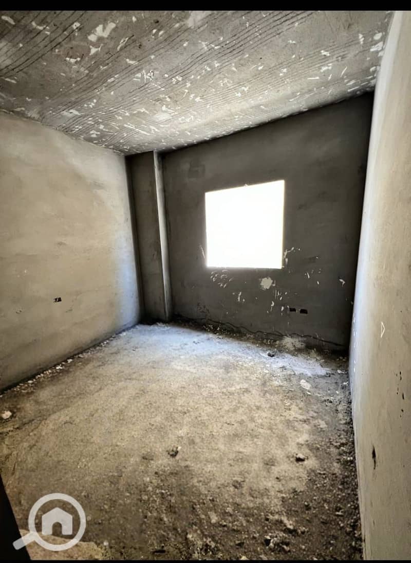 6 WhatsApp Image 2025-12-14 at 12.04. 00 PM (3). jpeg