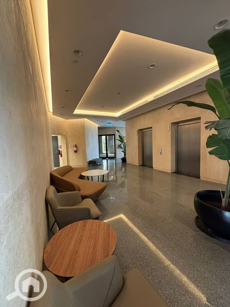 5 WhatsApp Image 2025-02-02 at 12.04. 04_9cb54708. jpg