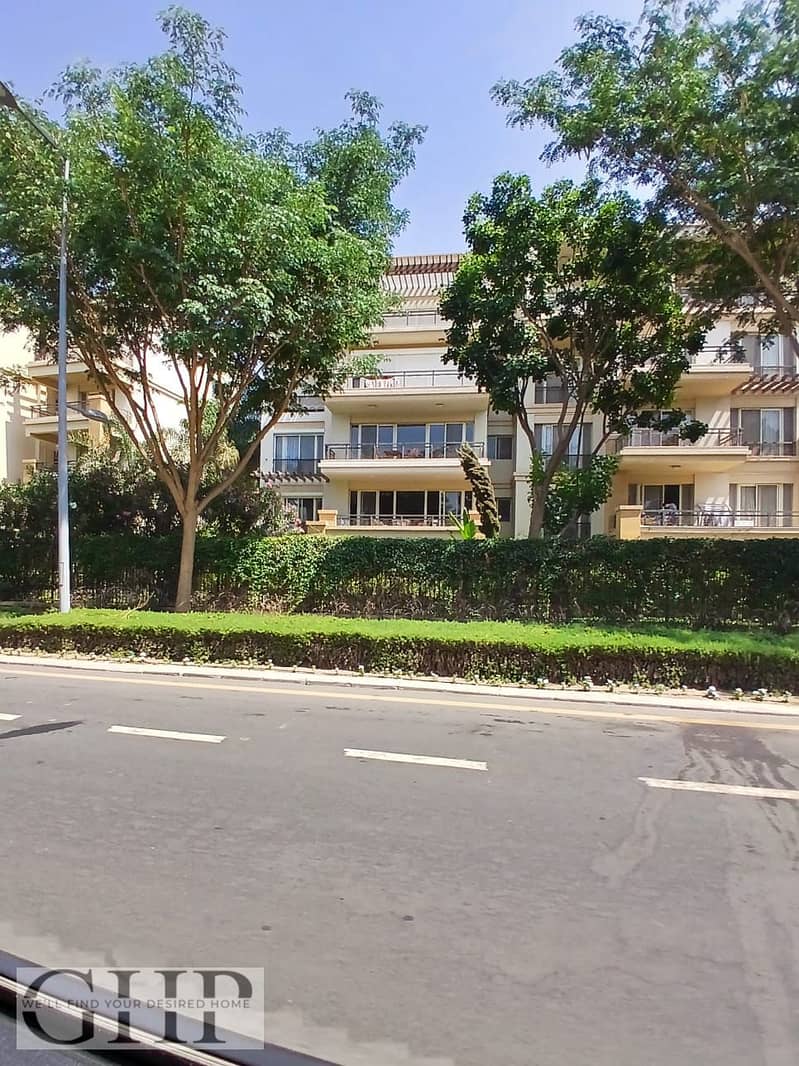 12 a90422c7-0cfb-45e4-b909-e9a6486cacd1. jpg