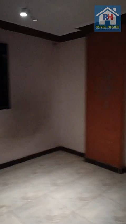 17 20541502-d726-48d4-a21b-a68495014525. jpg