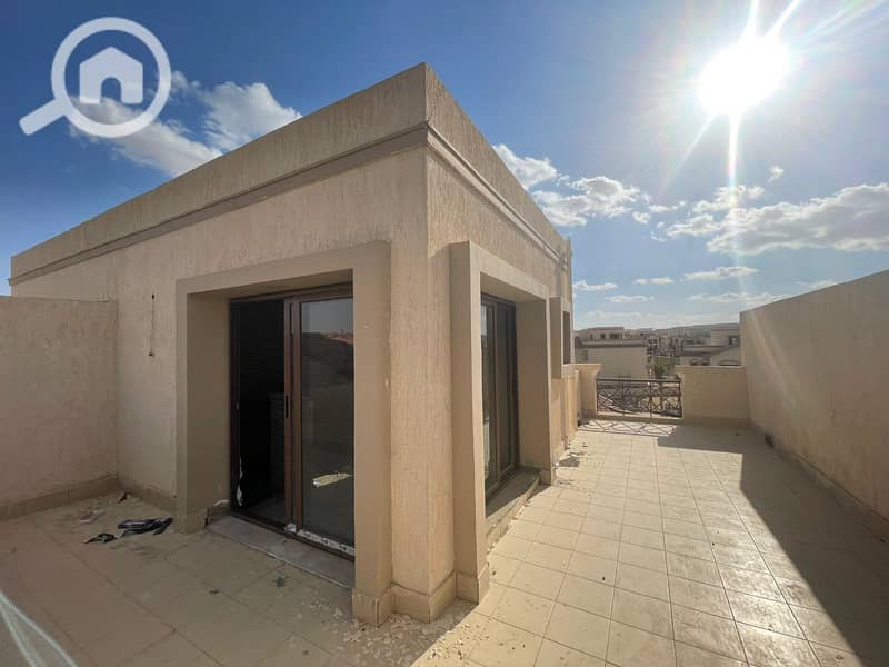 4 20ddf0ed-4c1f-408d-b26f-117e1335adae. jpg