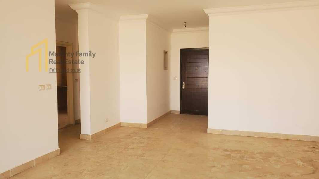 2 807e904b-451e-4ffe-81a5-5bd39da9602a. jpg