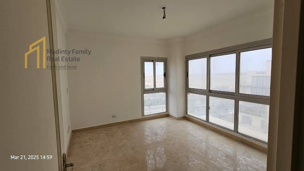 5 f4dfd1ff-2a44-4e41-a22b-058d72ed4a1c. jpg