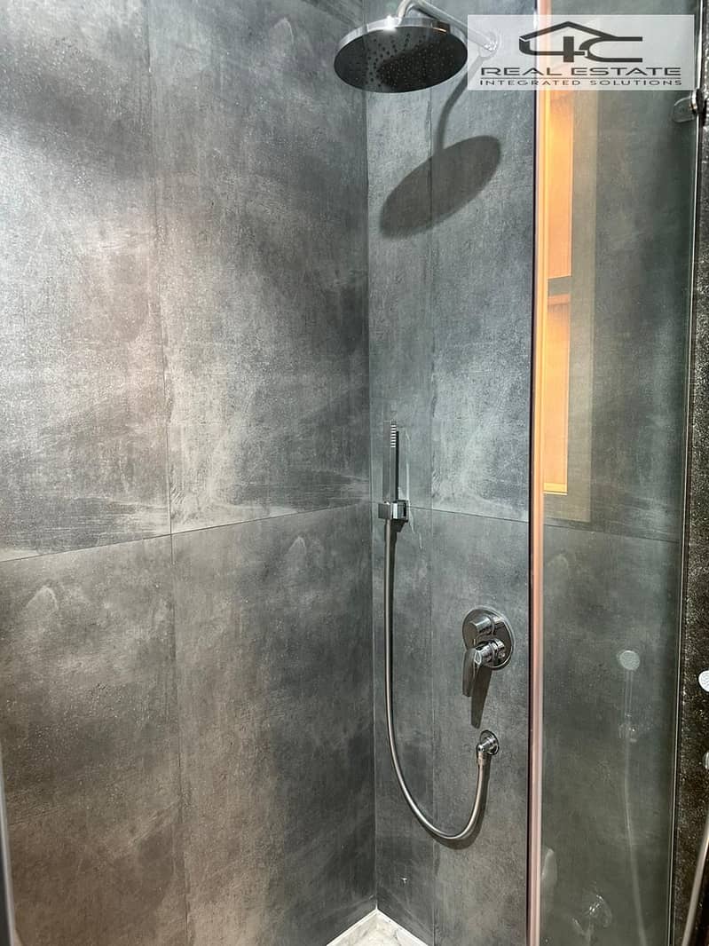 10 WhatsApp Image 2026-01-25 at 3.51. 49 PM. jpeg