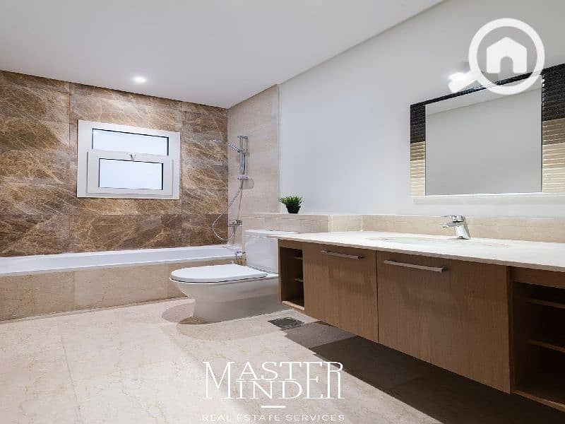 9 WhatsApp Image 2025-11-13 at 14.01. 39 (2). jpg