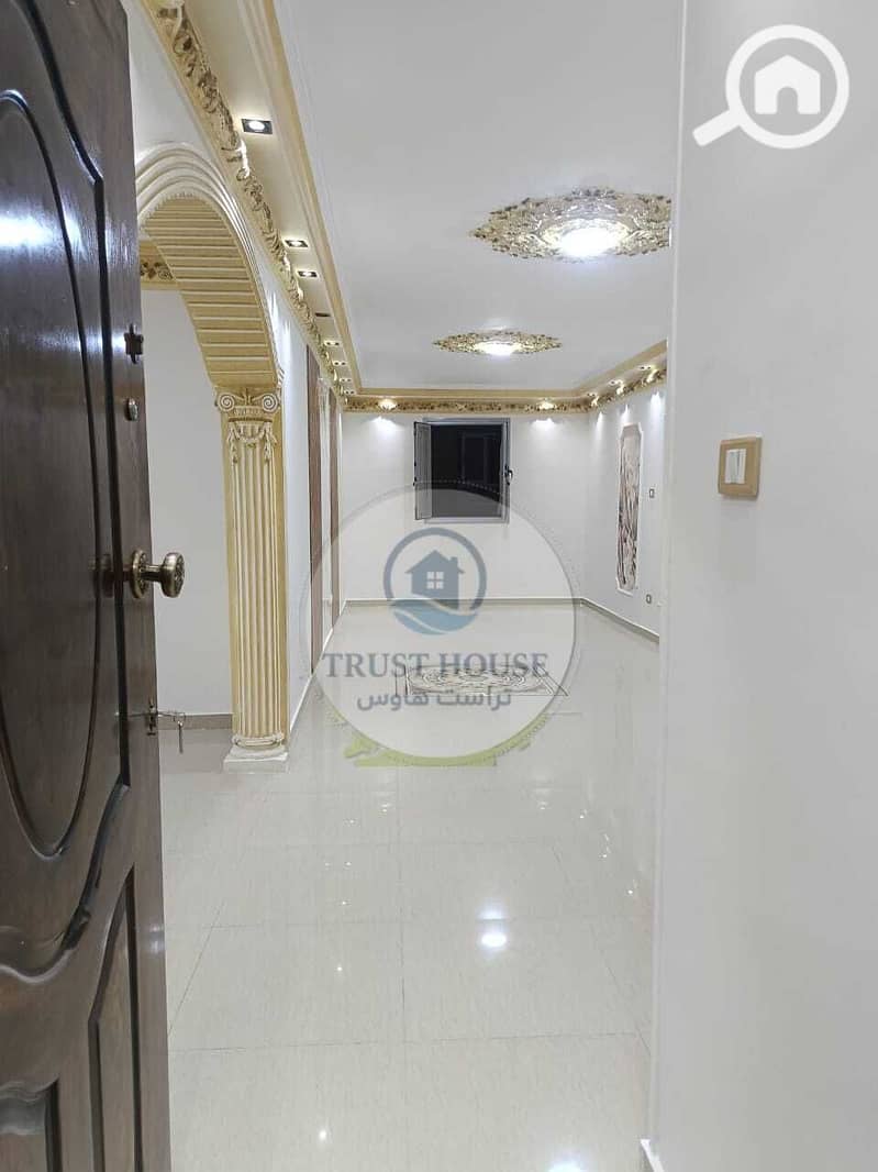 11 WhatsApp Image 2025-10-29 at 20.21. 03. jpeg