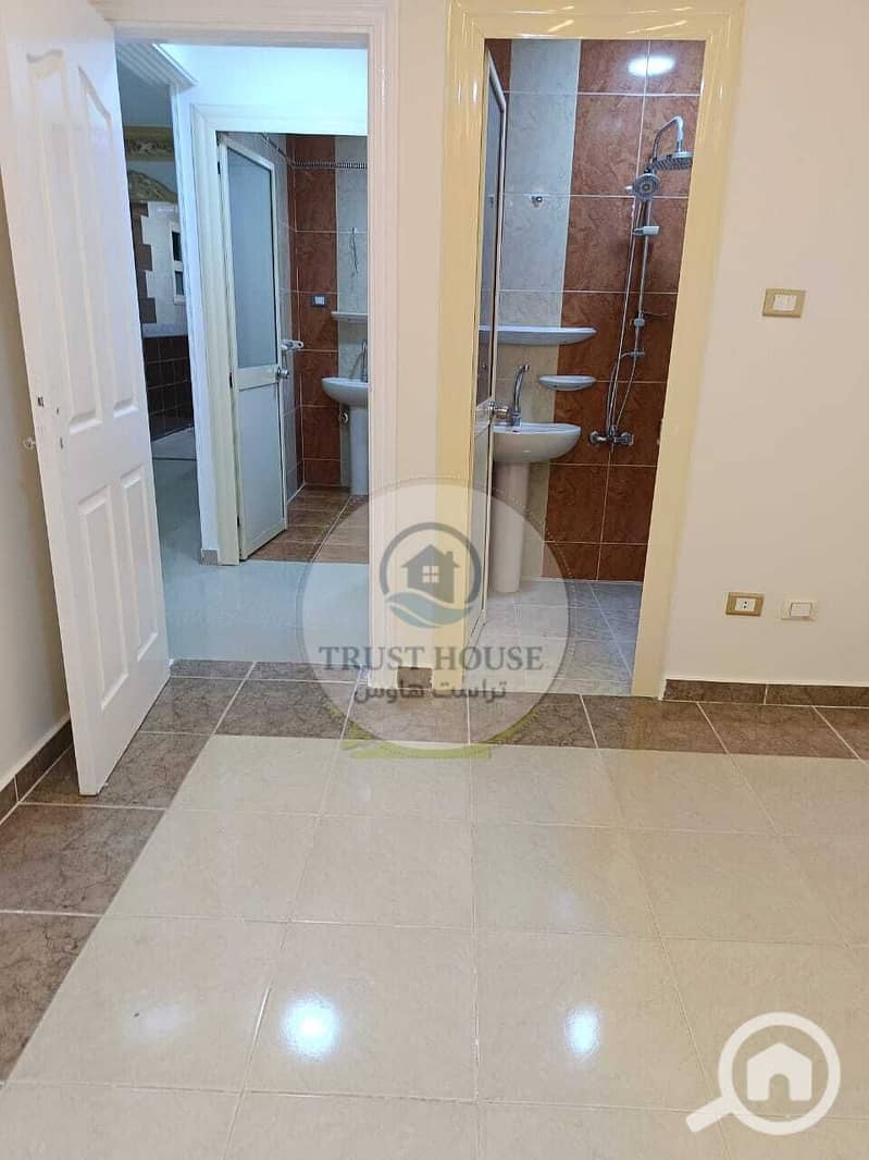 19 WhatsApp Image 2025-10-29 at 20.21. 05 (2). jpeg