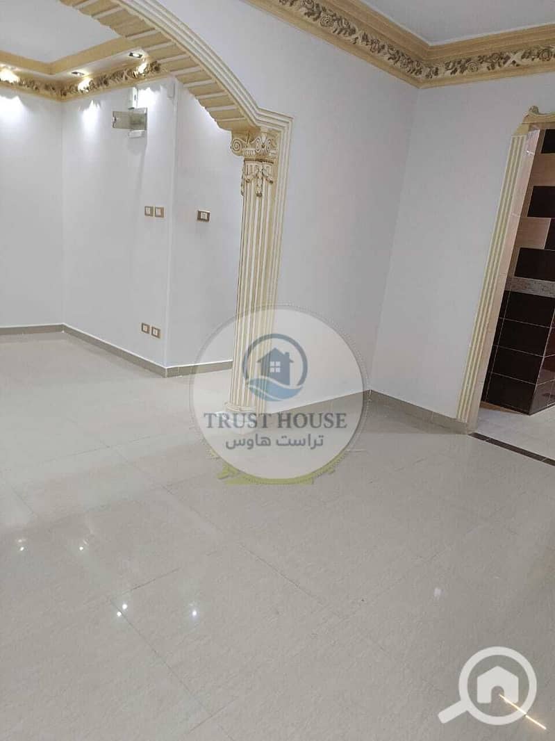 24 WhatsApp Image 2025-10-29 at 20.21. 06. jpeg