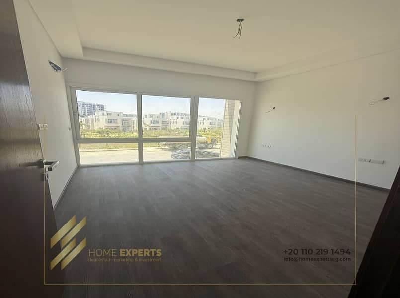 5 WhatsApp Image 2025-08-21 at 11.48. 19 PM. jpeg