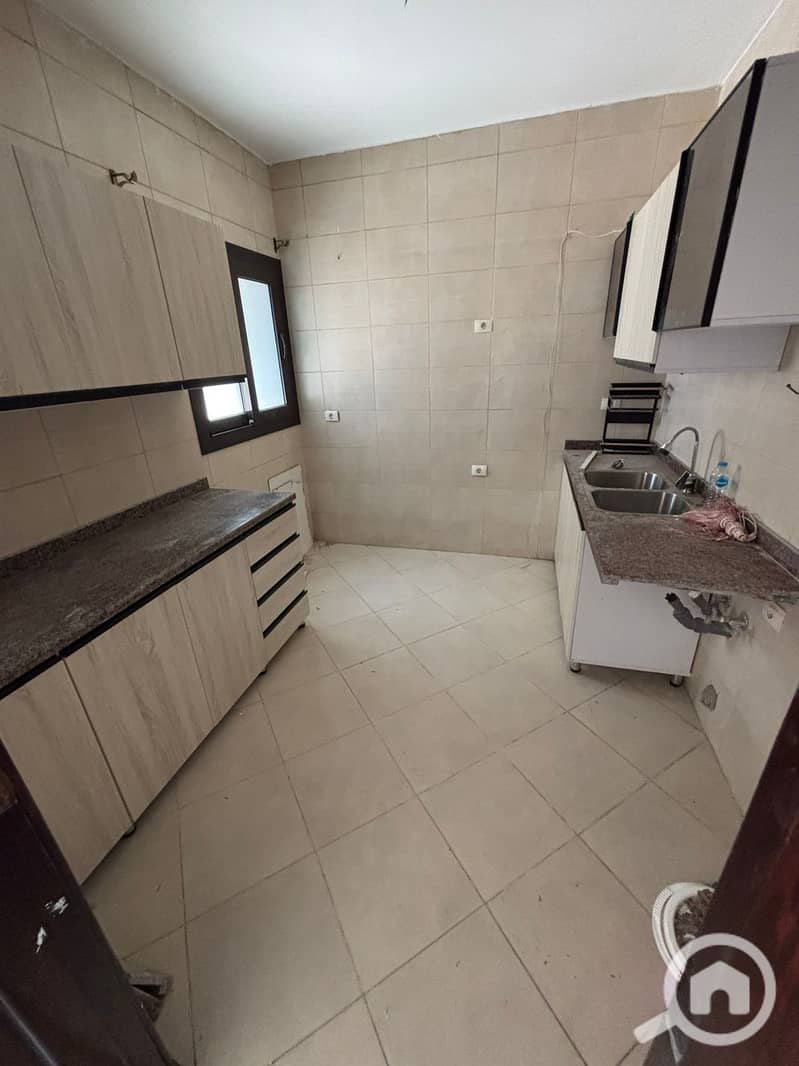 6 72410a3a-4212-4e53-90a1-76109141f4d5. jpeg