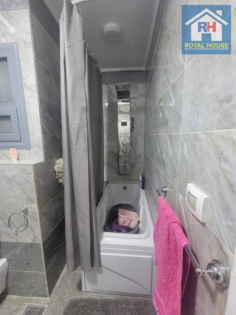 6 01f18bf4-fbd4-4d98-a35a-eee552993d71. jpg