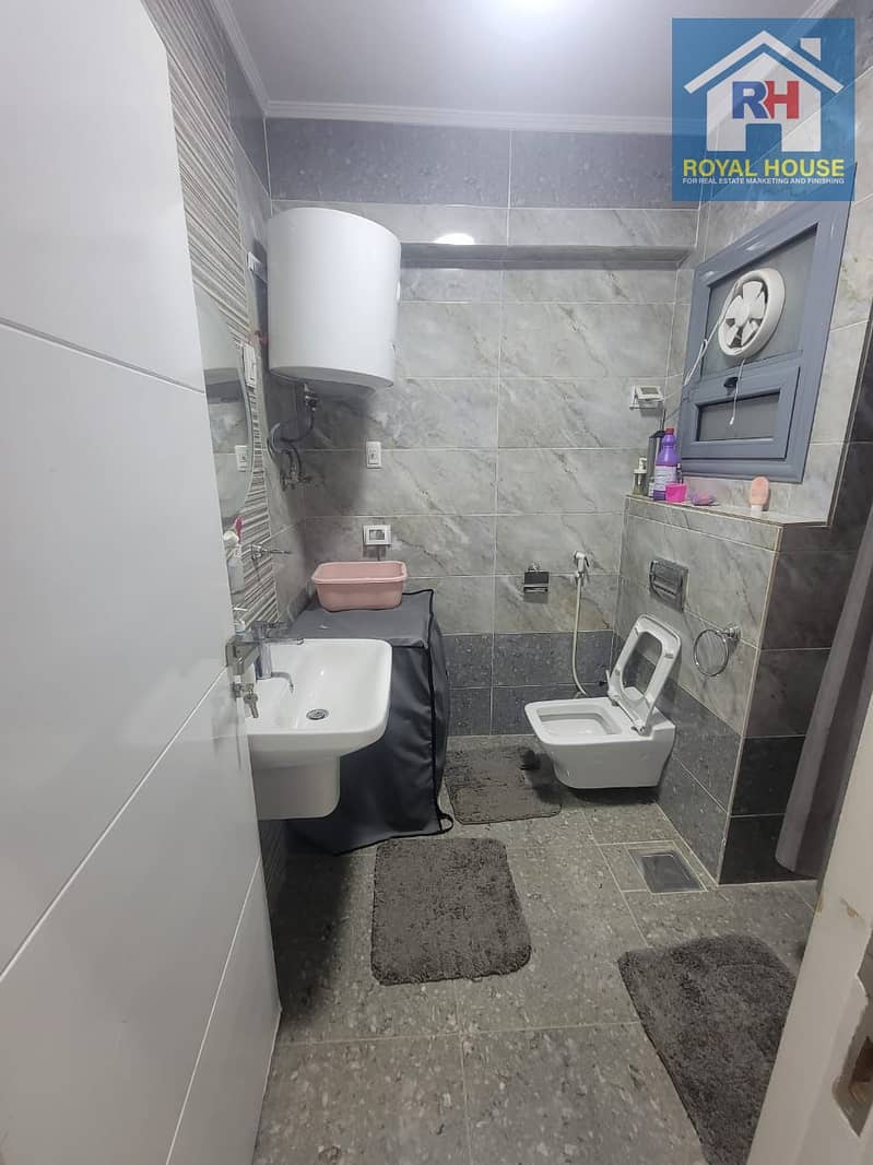 9 99ff4345-93ba-4ab3-adc2-a281b3799027. jpg