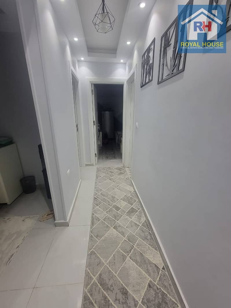 11 b25d4ba5-ef58-4032-a132-781bb7eeb801. jpg