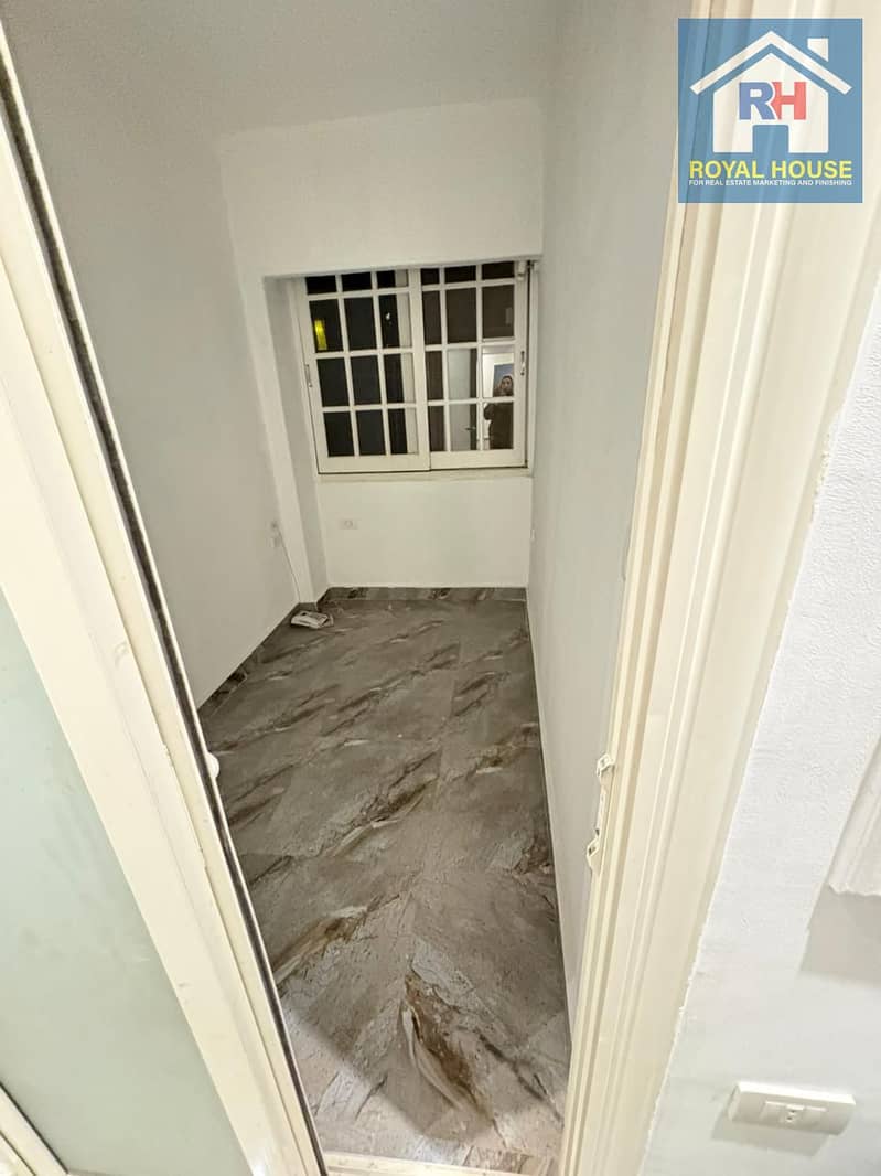 7 27cd8529-19e0-4f00-9de8-0c40e0af7c83. jpg