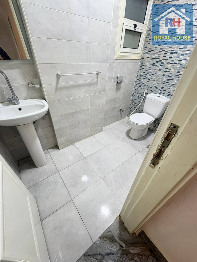 8 481f591f-8e76-4e13-9ed6-48cc55c49c22. jpg