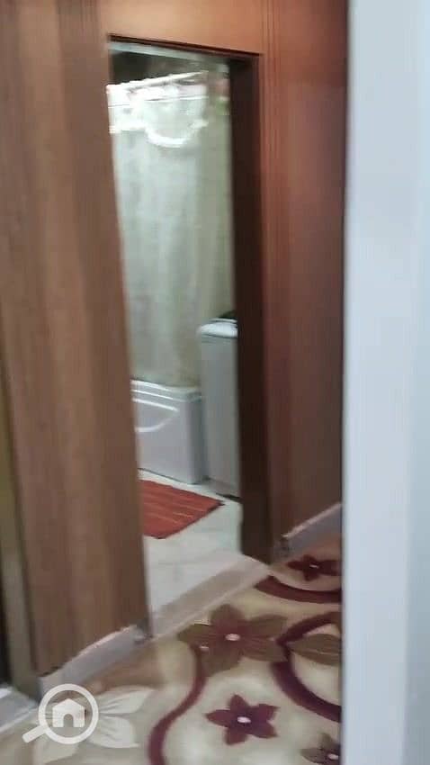 22 0b898372-d5e5-4a49-97b0-918d9f03d737. jpg