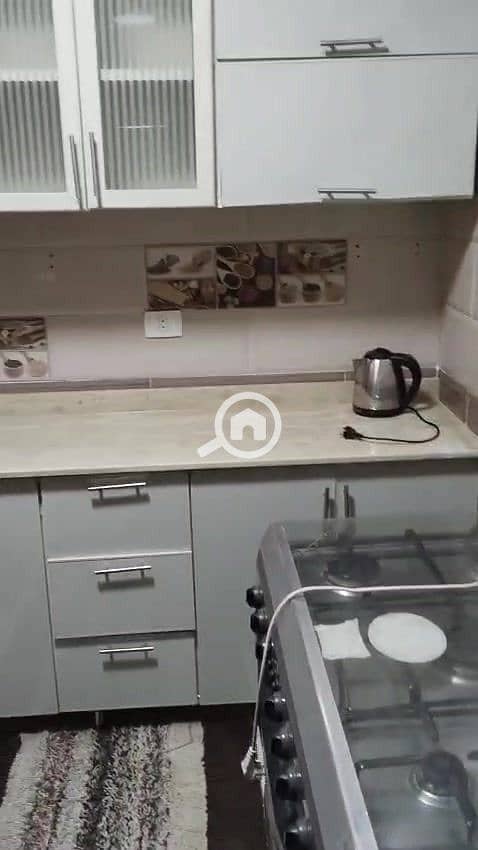 24 04df2560-85e4-4090-9f9d-4c66f70bc795. jpg